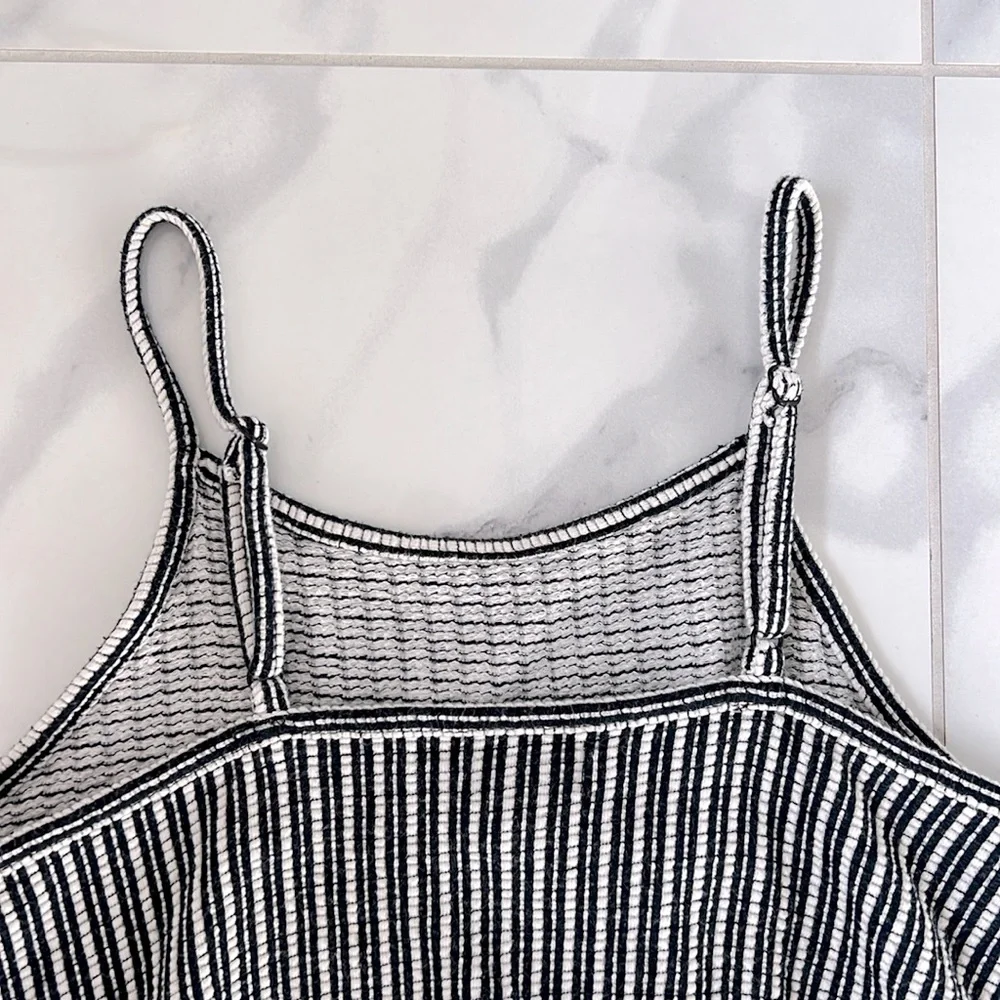 ❌ Forever 21 Black & White Ribbed Spaghetti Strap Wide Leg Jumpsuit
